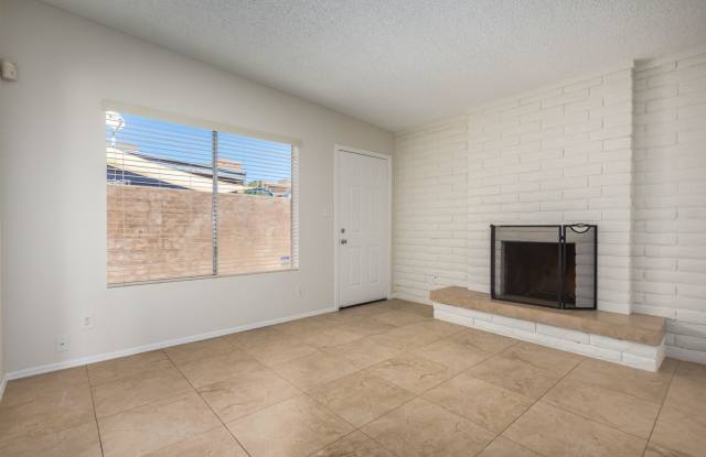 Quaint Two Bedroom, Two Bathroom in Tempe Gallery 1