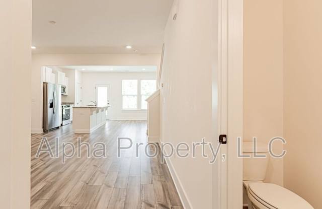 1086 Millison Pl Gallery 4