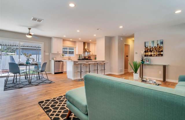 5902 Baja Dr Gallery 4