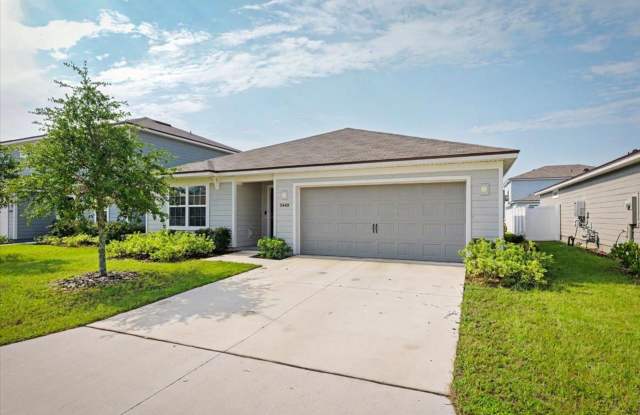 Newer 4-Bedroom Home in Jacksonville’s Wells Landing photos photos