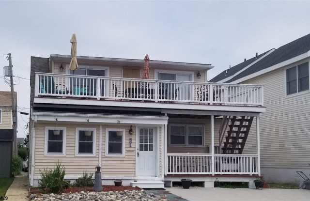 401 S 32nd Street - 401 32nd St S, Brigantine, NJ 08203
