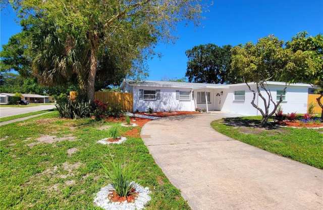 5622 63RD WAY N photos photos