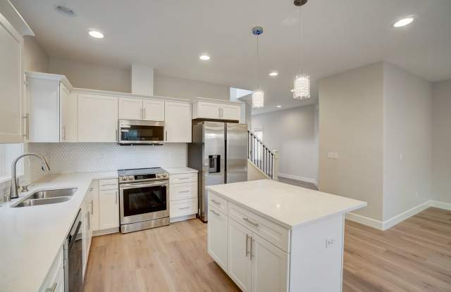 7412 Northeast 58th Way photos photos