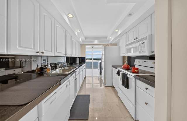 1915 Brickell Avenue C1607, Miami, FL 33129 - 1799 Gallery 1