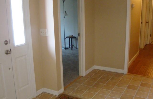 6706 Fox Lake Drive Gallery 2