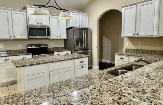 87 Whispering Lake Drive Gallery 3