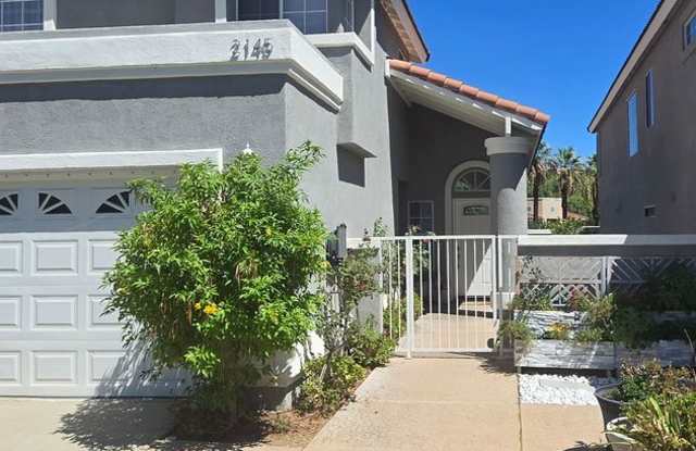 Corona 3 Bedroom, 2.5 Bath House for Lease - Remodeled, Highly Upgraded Gallery 3