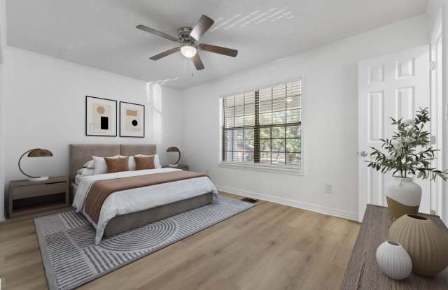 3360 Colonial Oaks Dr Gallery 2