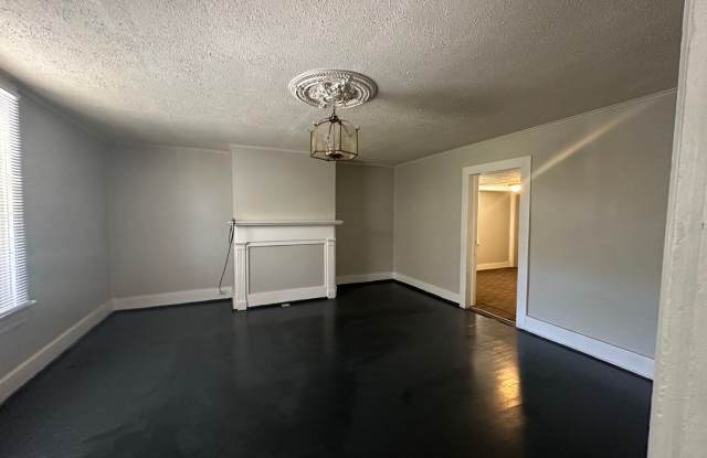 2 Story House Under $800 photos photos