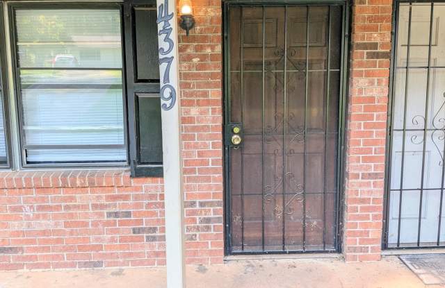 4379 Springwood Terrace Gallery 2