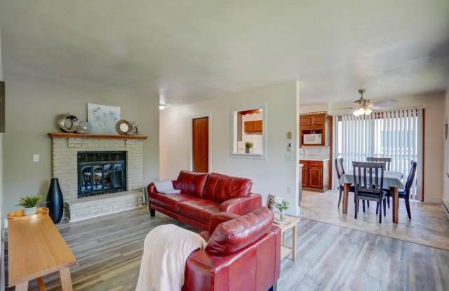 42 Park Heights Court Gallery 1