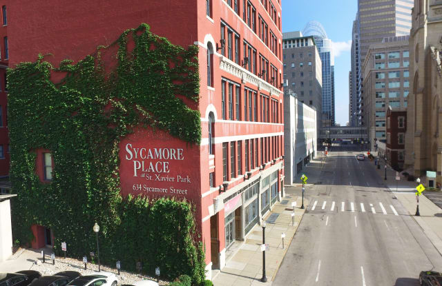 Sycamore Place Gallery 3