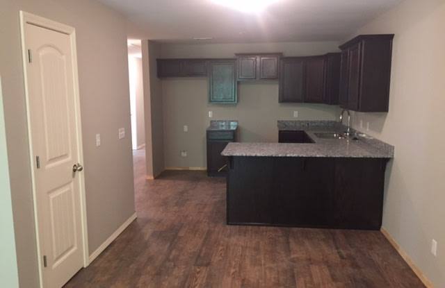 3102 SW Amberwood Ave - 1 Gallery 4