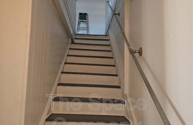 2023 REYNOLDS AVE Gallery 4