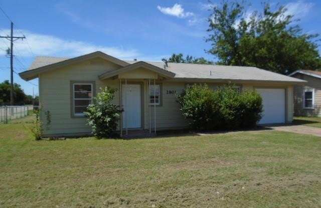 2801 S 27th Street - 2801 South 27th Street, Abilene, TX 79605