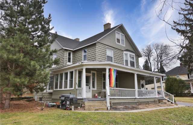 5184 Saint Paul Boulevard - 5184 Saint Paul Boulevard, Irondequoit, NY 14617