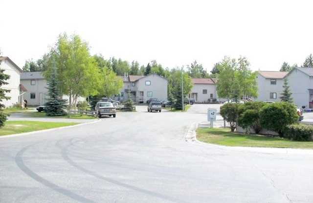 South Anchorage Great Two Story 2bed with W/D Gallery 3