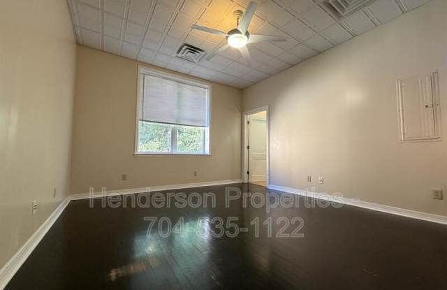 210 S Center Street Gallery 2