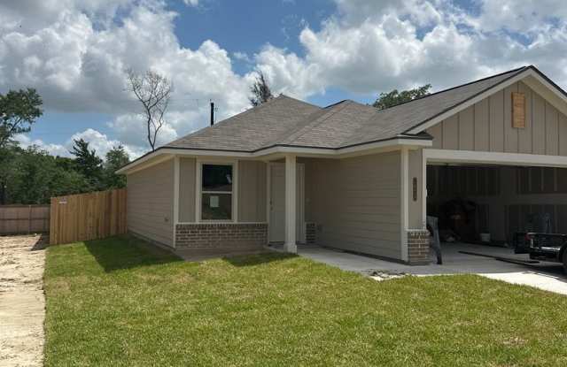 Bryan - BRAND NEW HOUSE -3 bedrooms / 2 bath / 2 car garage with fenced in yard. photos photos Bryan - BRAND NEW HOUSE -3 bedrooms / 2 bath / 2 car garage with fenced in yard. photos photos