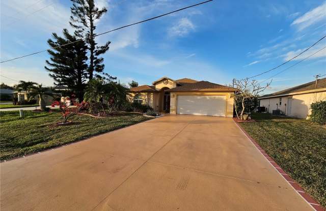 114 ALBATROSS Road Gallery 2