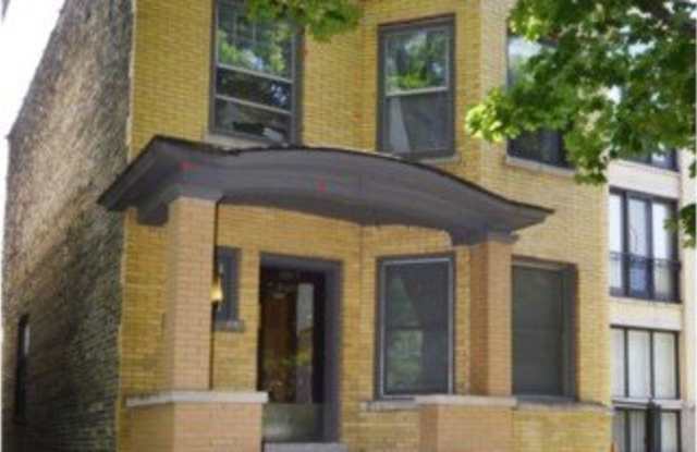3043 N RACINE Avenue photos photos
