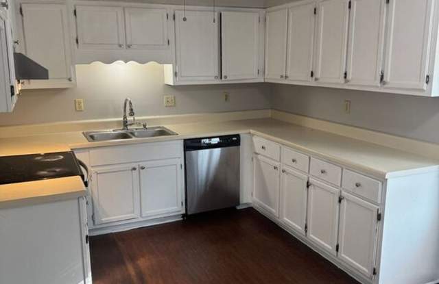 7643 Ivy Hollow Dr Gallery 3