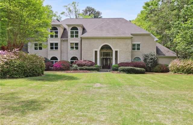 700 Paces Ferry Road NW - 700 West Paces Ferry Road Northwest, Atlanta, GA 30327 700 Paces Ferry Road NW - 700 West Paces Ferry Road Northwest, Atlanta, GA 30327