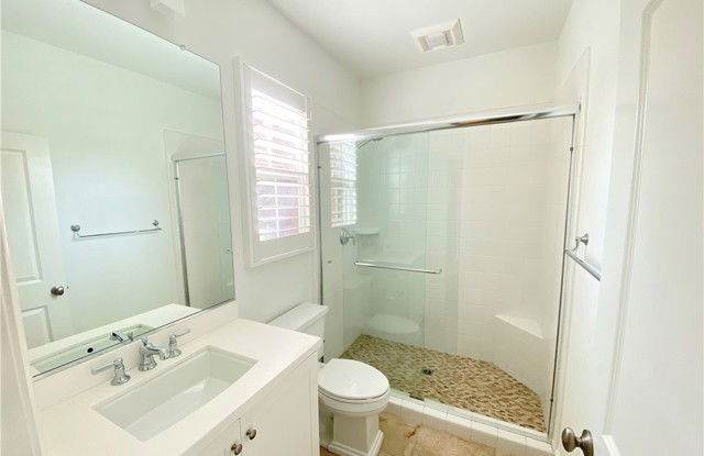 109 Mustang photos photos