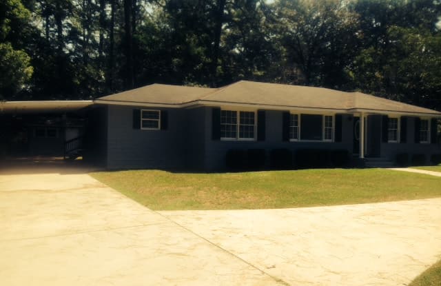 2209 Jerry Jones Dr. photos photos