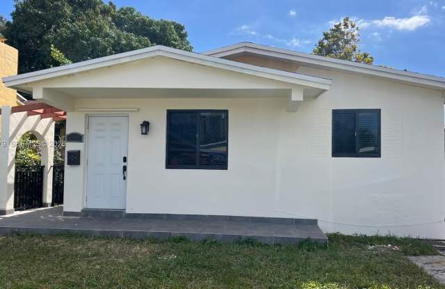 3260 SW 25th St photos photos