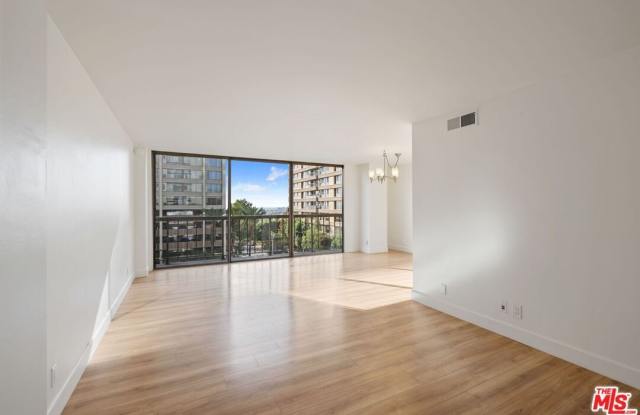 10747 Wilshire Blvd unit: 701 photos photos