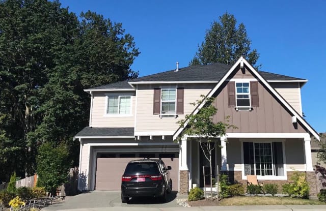 7401 NE 202nd Pl - 7401 Northeast 202nd Place, Kenmore, WA 98028