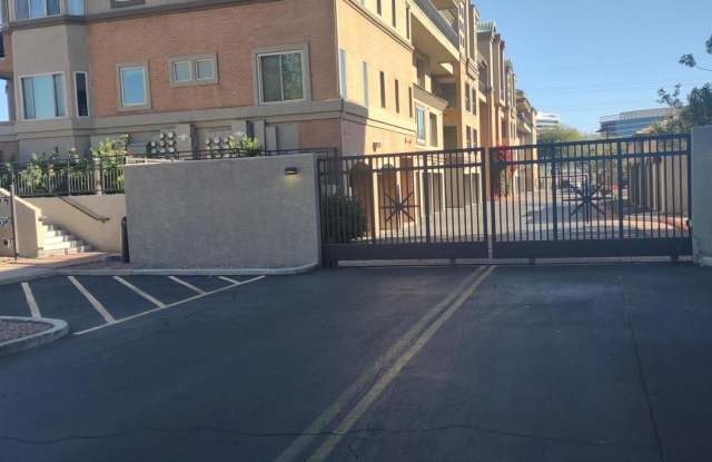 435 W RIO SALADO Parkway - 435 West Rio Salado Parkway, Tempe, AZ 85281