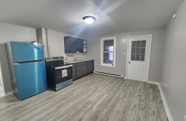 316 E Main St photos photos