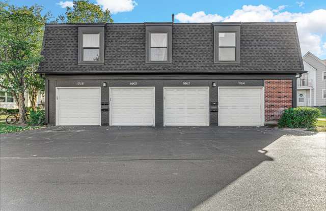 1060 Inverrary Lane Gallery 2