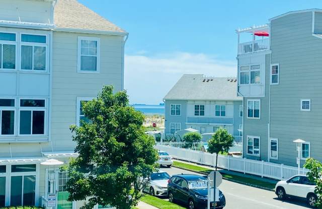 131 Meridian Blvd photos photos