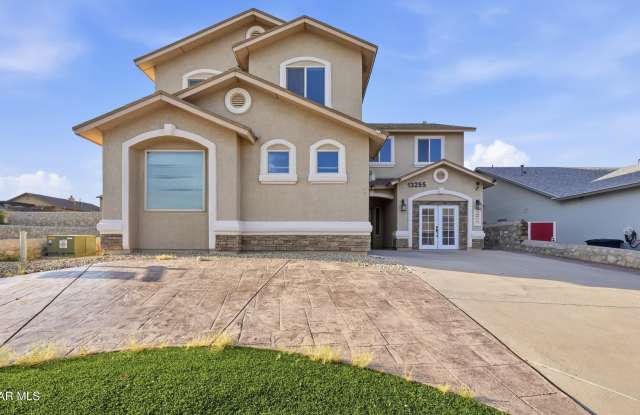 13255 Emerald Isle Street Gallery 1