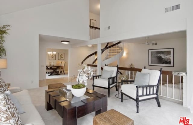 1387 AVENIDA DE CORTEZ - 1387 N Avenida De Cortez, Los Angeles, CA 90272