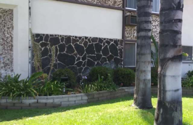 15444 Chatsworth St photos photos