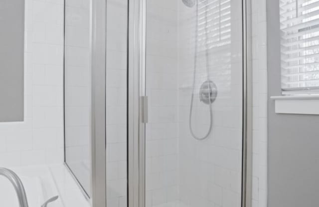 4240 Berkman Dr, Austin, Texas 78723 photos photos