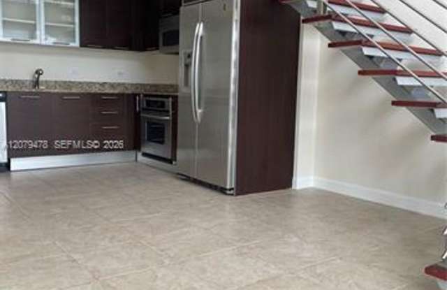 41 SE 5th St cu-2405, Miami, FL 33131 Gallery 4