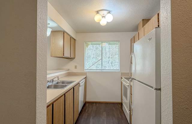 20421 28th Avenue West - A photos photos