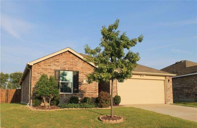 Spacious Updated Home in Spring Meadows Near Vernon Elementary with Tankless Water Heater and Community Fishing Pond photos photos
