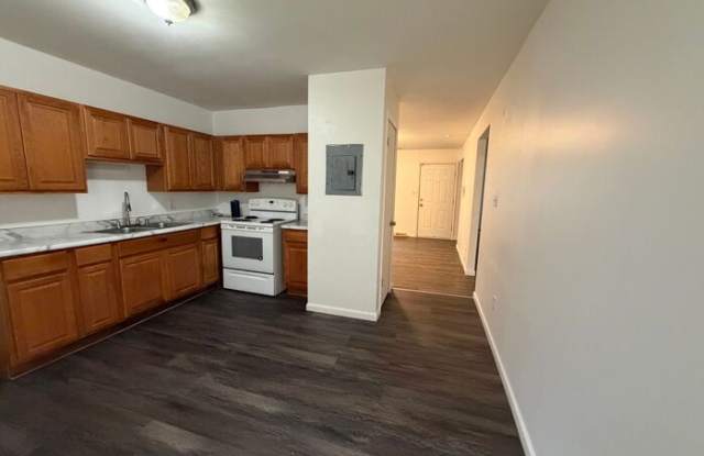 3745 Garfield Avenue Gallery 2