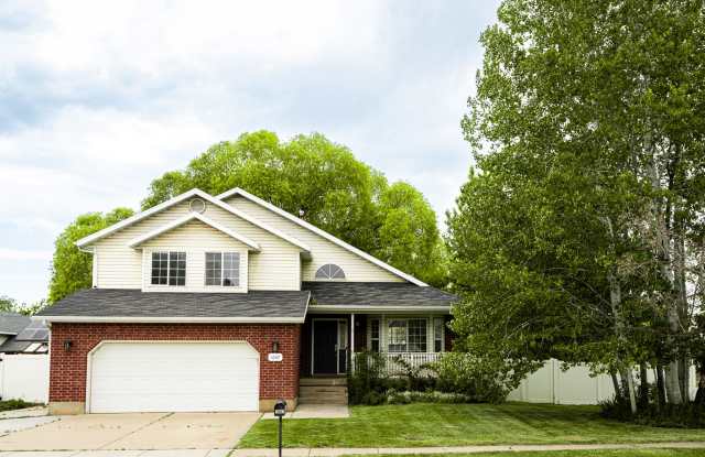 Beautiful Remodeled Home In Great Clinton Area photos photos Beautiful Remodeled Home In Great Clinton Area photos photos