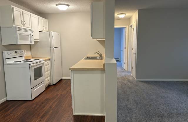 9141 Olson Memorial Highway Apt 106 photos photos