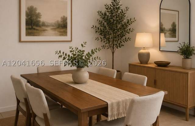 1761 NW 96th Ter Gallery 4