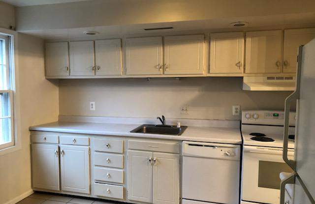 2928 WETHERBURN COURT Gallery 3