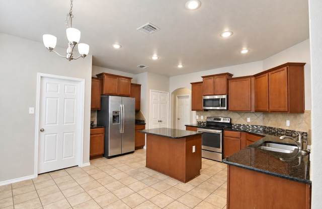 9500 Raeburn Ct Gallery 4
