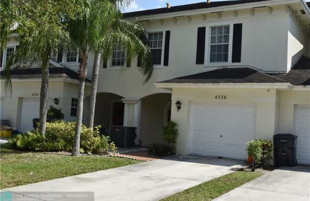 4336 Emerald Vis - 4336 Emerald Vista, Palm Beach County, FL 33461